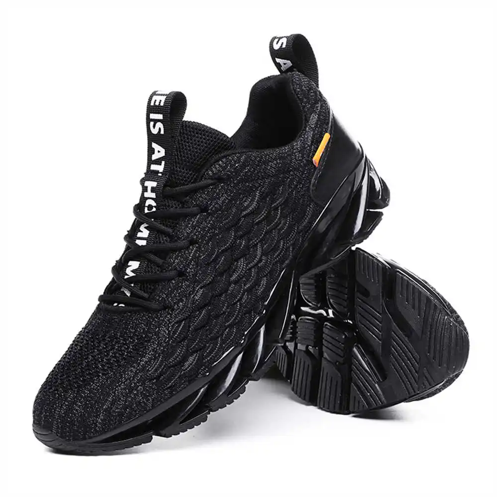 size 44 size 39 walking shoes  - Badminton Center ulasan dan harga