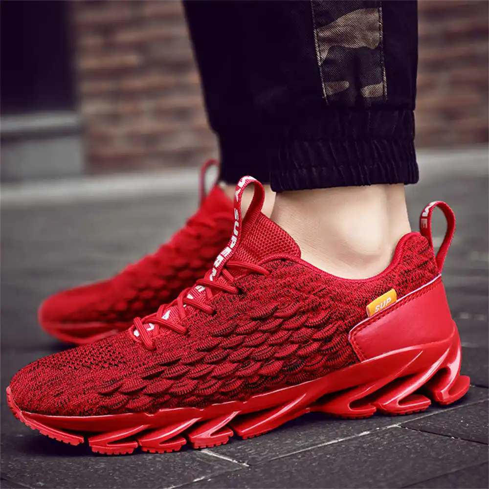 size 44 size 39 walking shoes  - Badminton Center ulasan dan harga